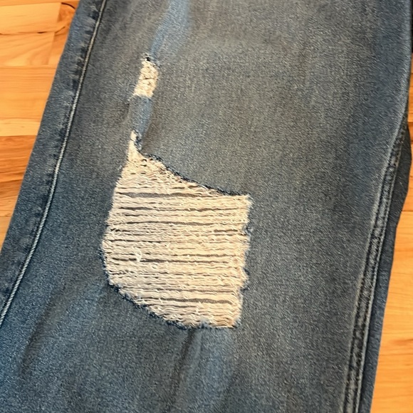 🆕 Hollister High Rise Vintage Baggy Jeans - NWT - Picture 11 of 12